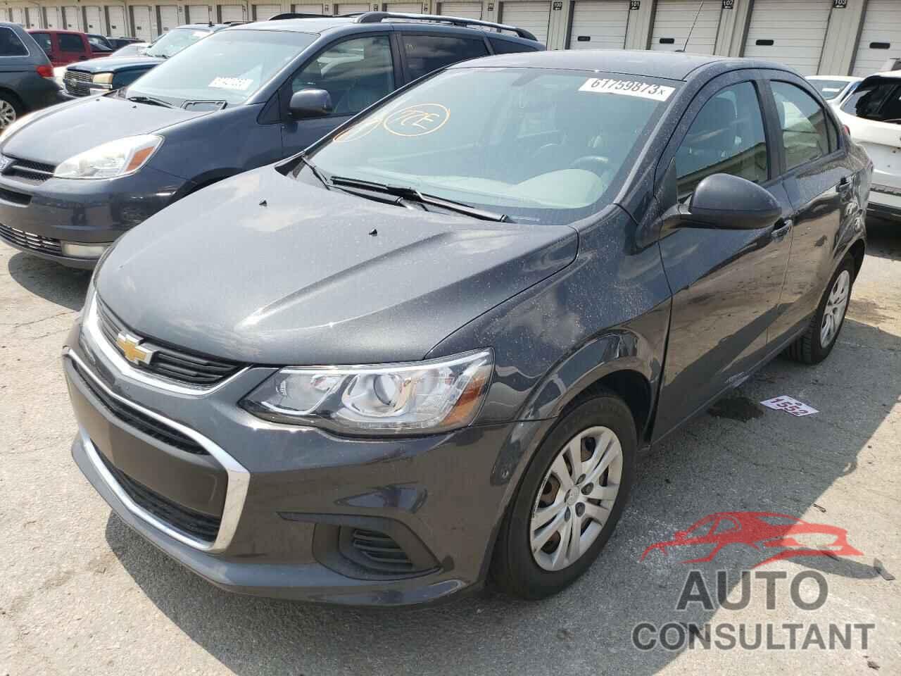 CHEVROLET SONIC 2018 - 1G1JB5SH8J4126270