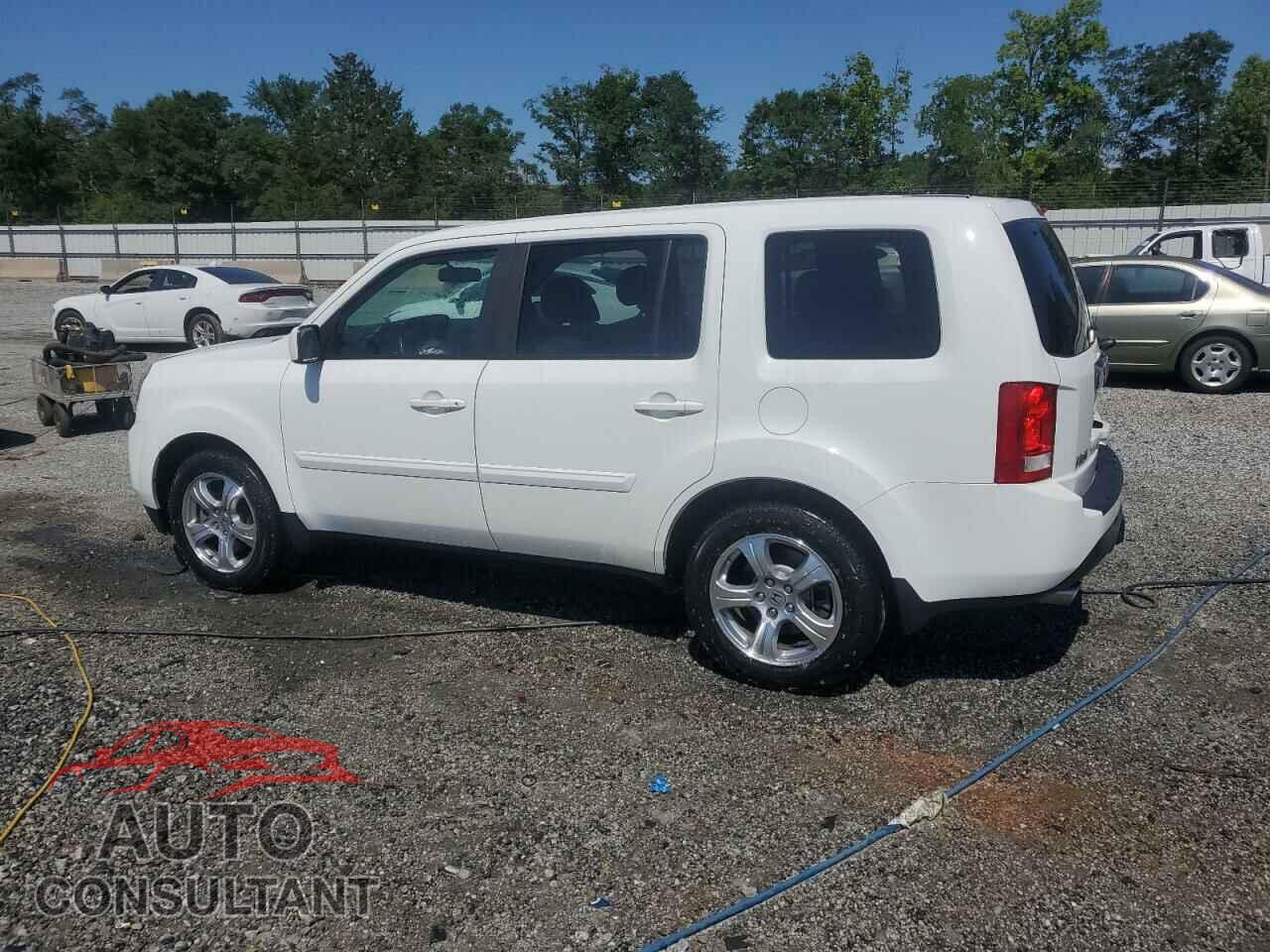 HONDA PILOT 2015 - 5FNYF4H57FB007482
