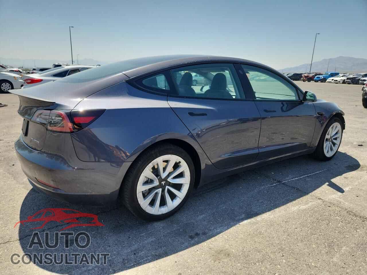 TESLA MODEL 3 2023 - 5YJ3E1EA2PF692859