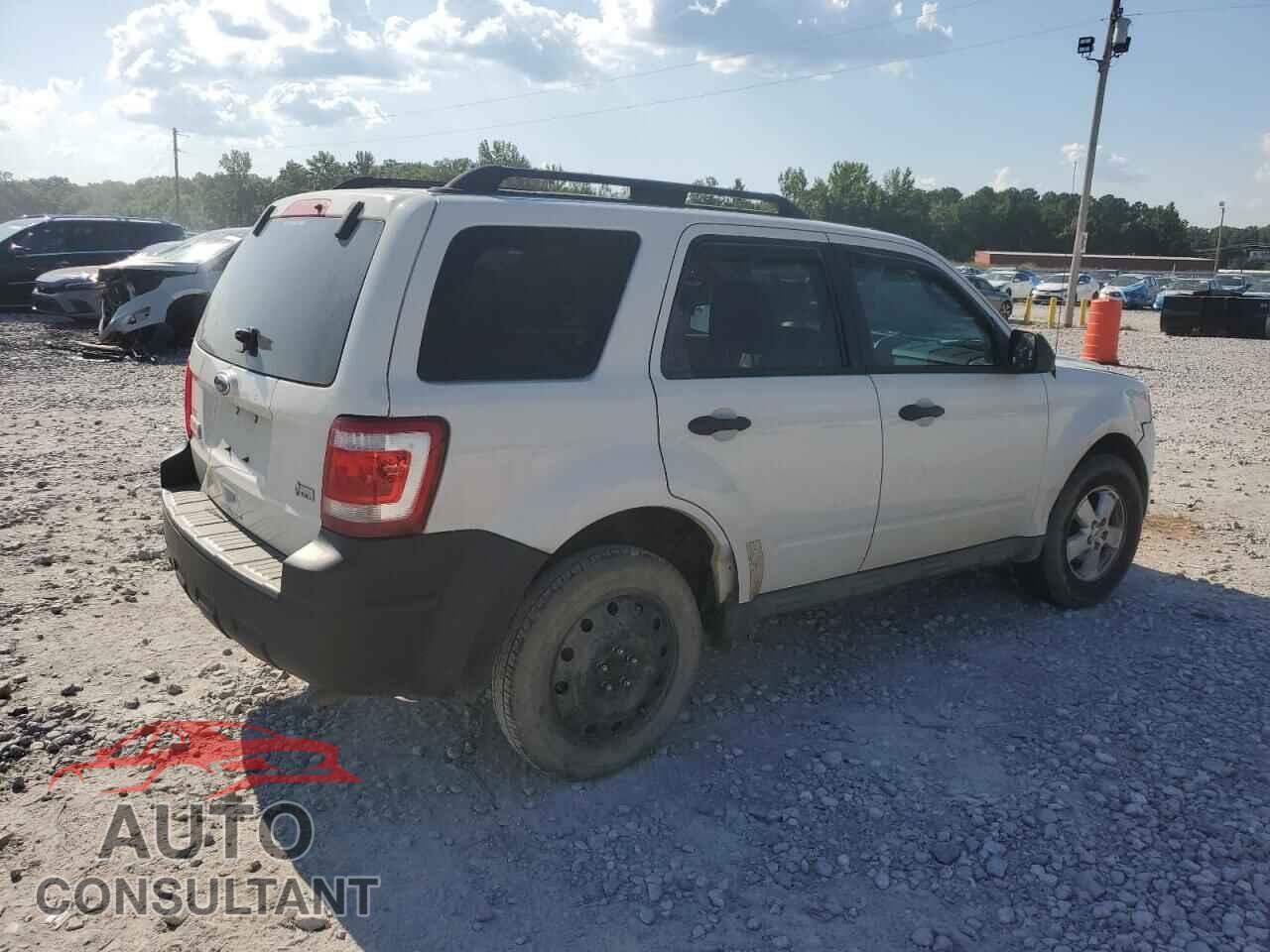 FORD ESCAPE 2010 - 1FMCU0DG2AKD16459