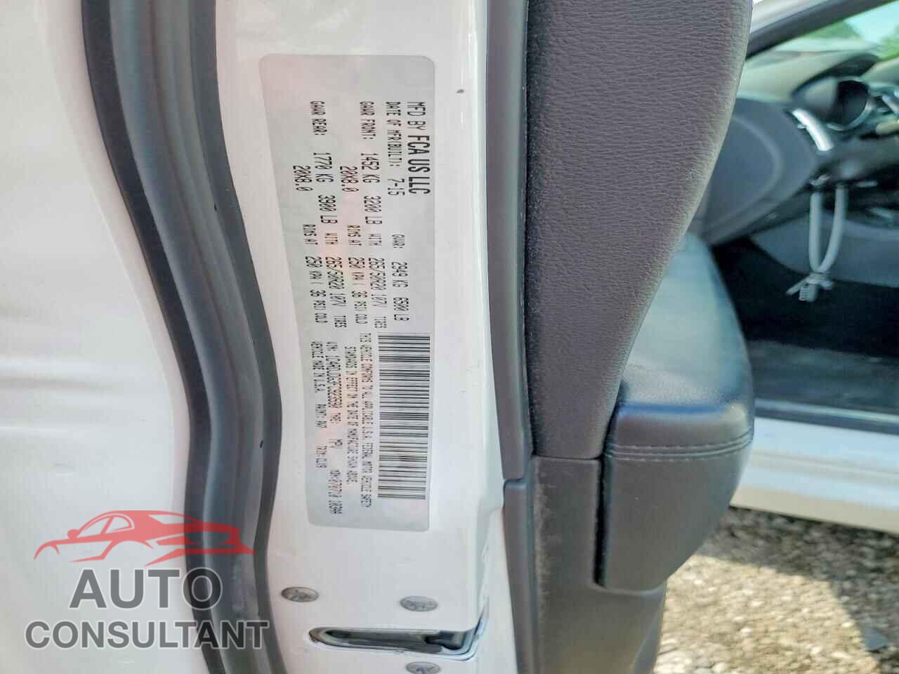 DODGE DURANGO 2015 - 1C4RDJDG3FC923590