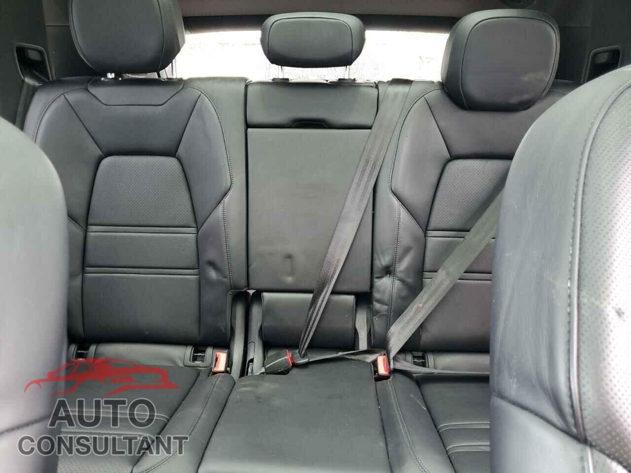 PORSCHE CAYENNE 2020 - WP1AA2AY3LDA08851