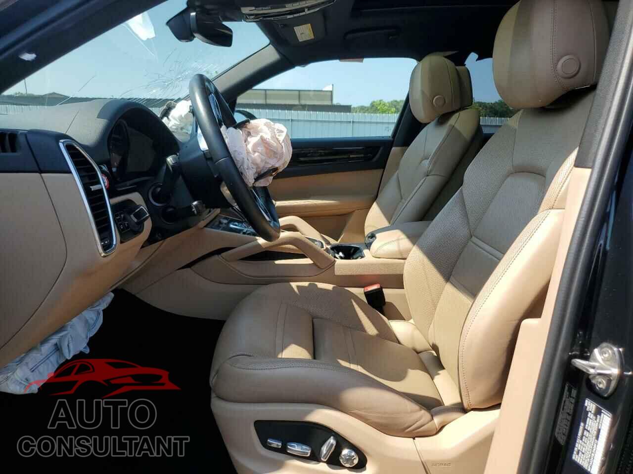 PORSCHE CAYENNE 2020 - WP1AA2AY8LDA08912
