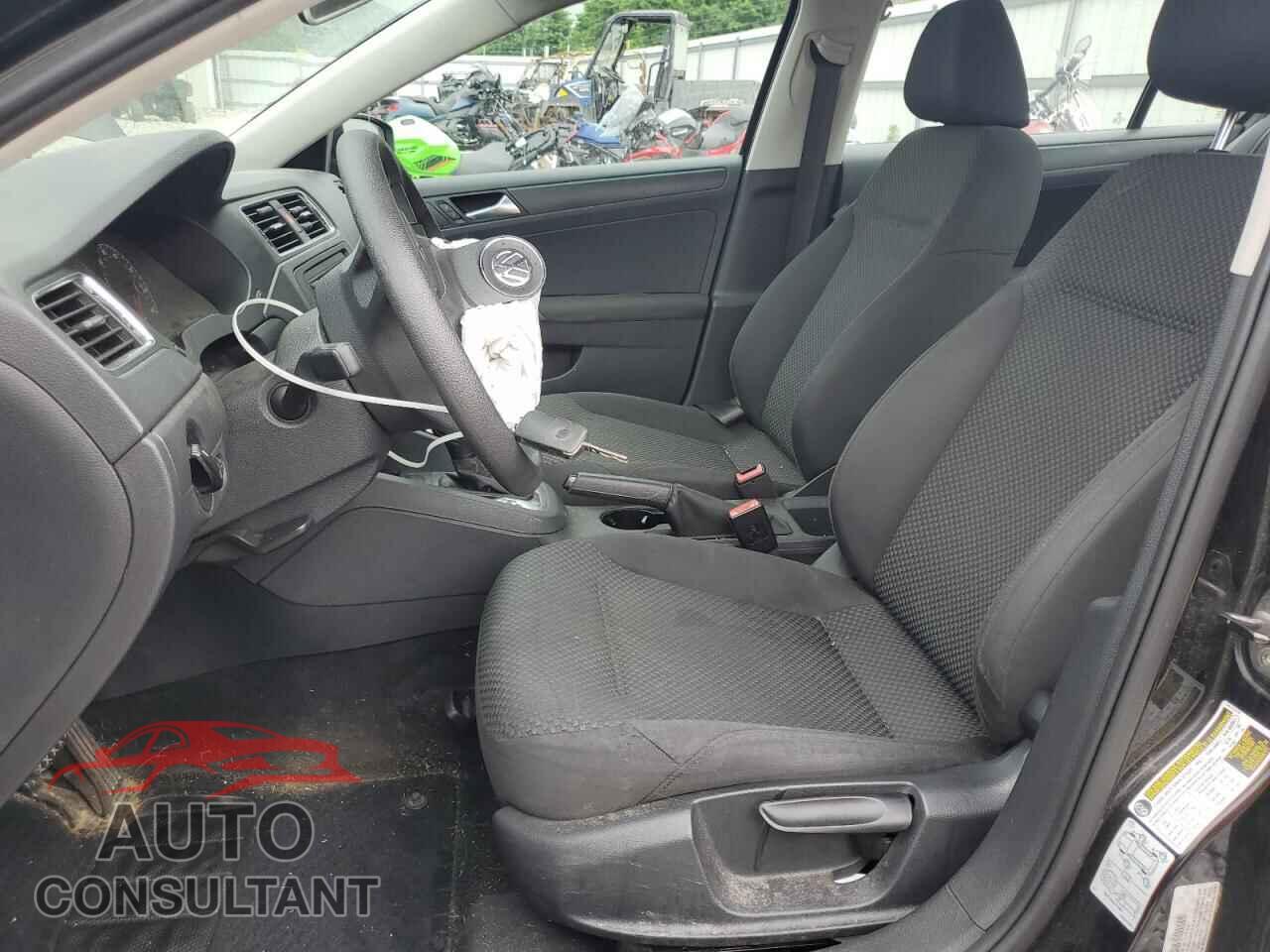 VOLKSWAGEN JETTA 2012 - 3VW2K7AJ4CM321699