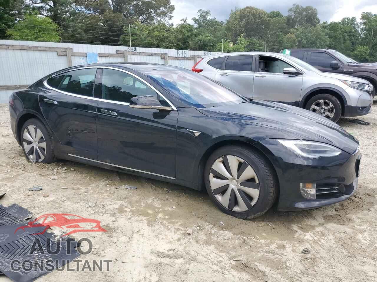 TESLA MODEL S 2021 - 5YJSA1E24MF426416
