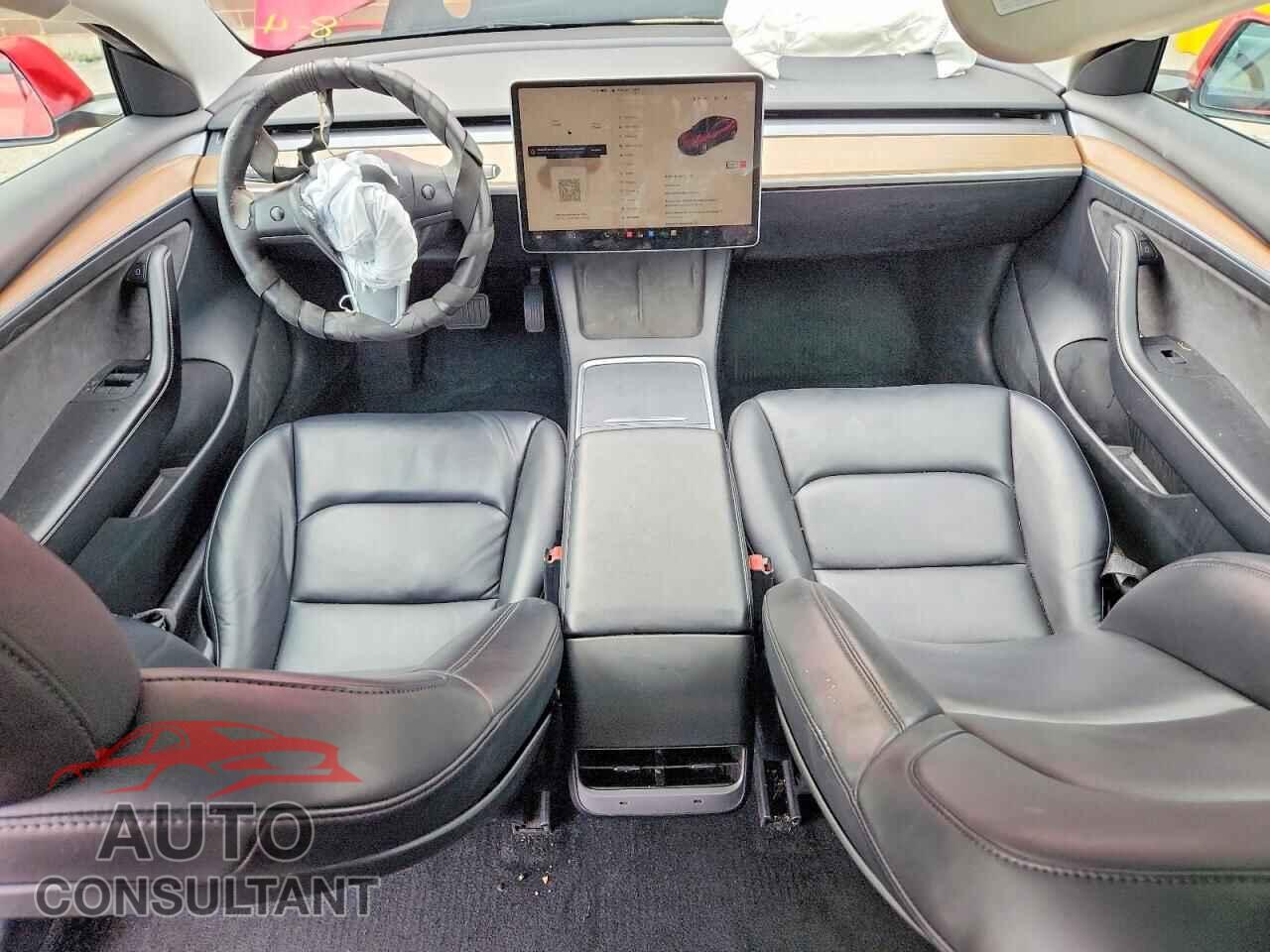 TESLA MODEL 3 2022 - 5YJ3E1EA9NF304703