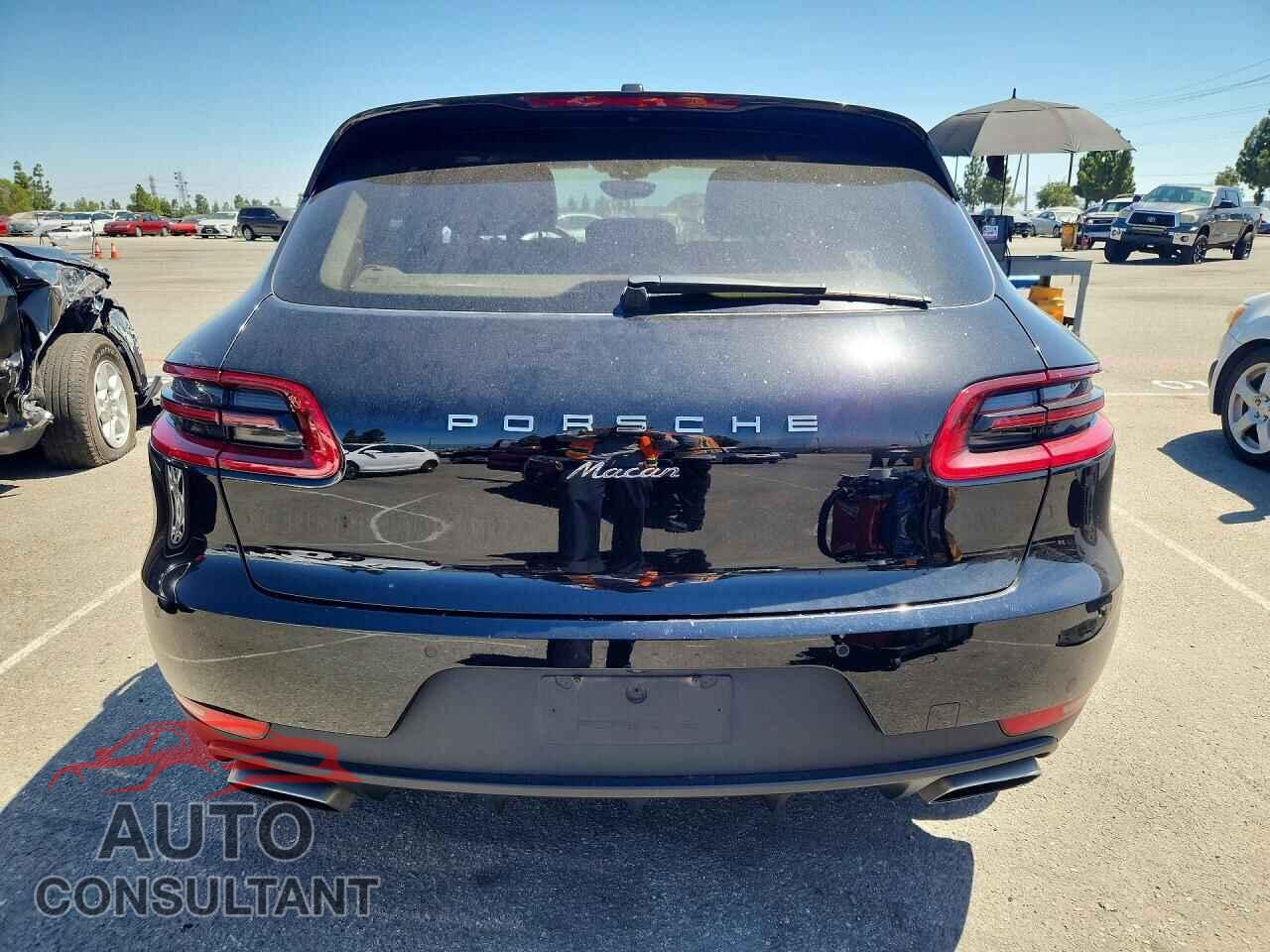 PORSCHE MACAN 2017 - WP1AA2A53HLB01551