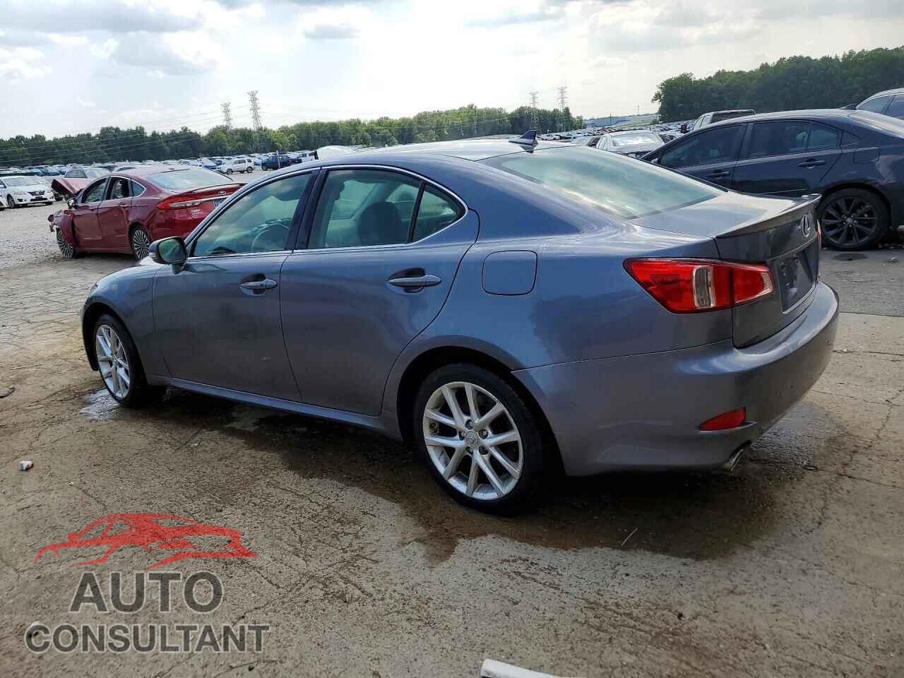 LEXUS IS 2012 - JTHCF5C20C5060551