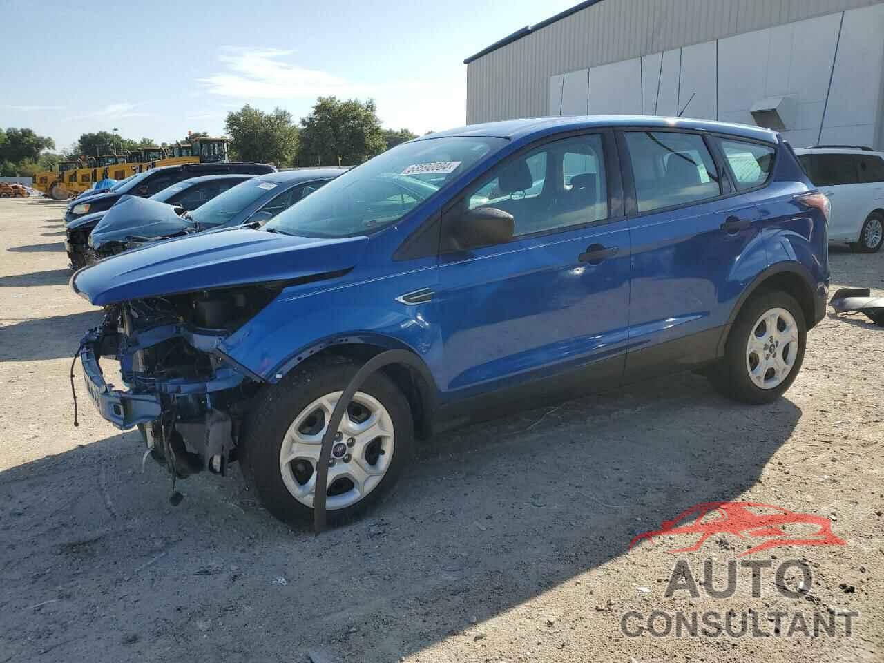 FORD ESCAPE 2017 - 1FMCU0F72HUA76079