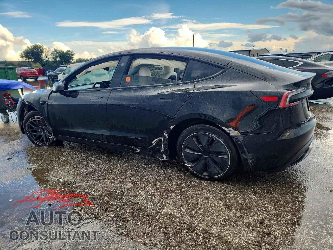 TESLA MODEL 3 2025 - 5YJ3E1EA3SF977868