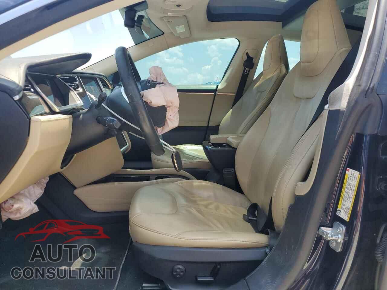TESLA MODEL S 2013 - 5YJSA1DN8DFP04343