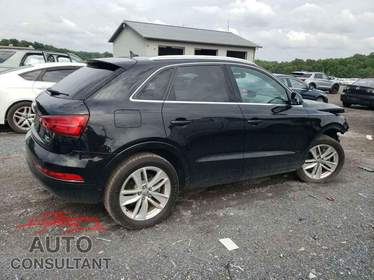 AUDI Q3 2017 - WA1JCCFS3HR012425