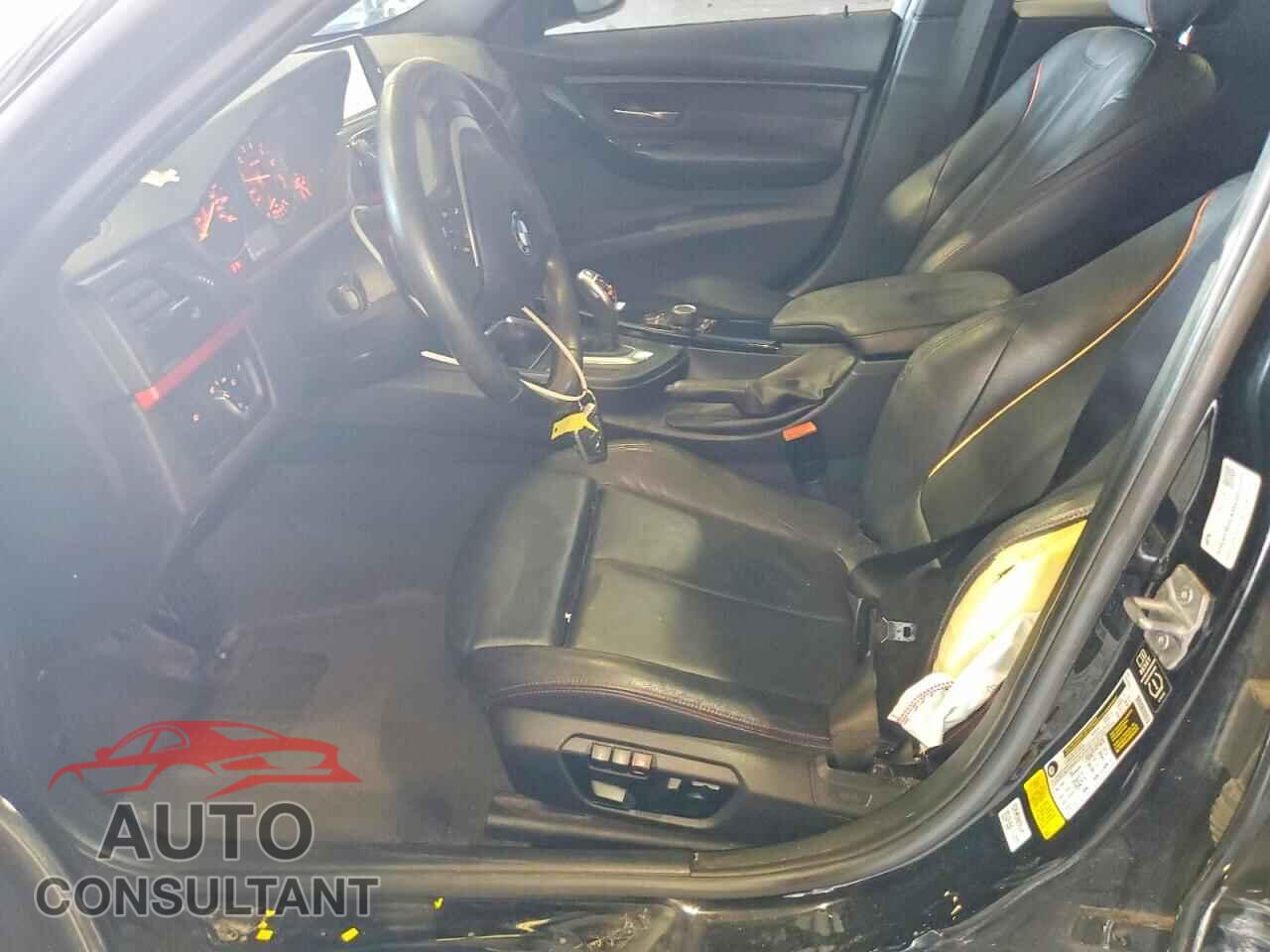 BMW 3 SERIES 2014 - WBA3A5C58EP602591