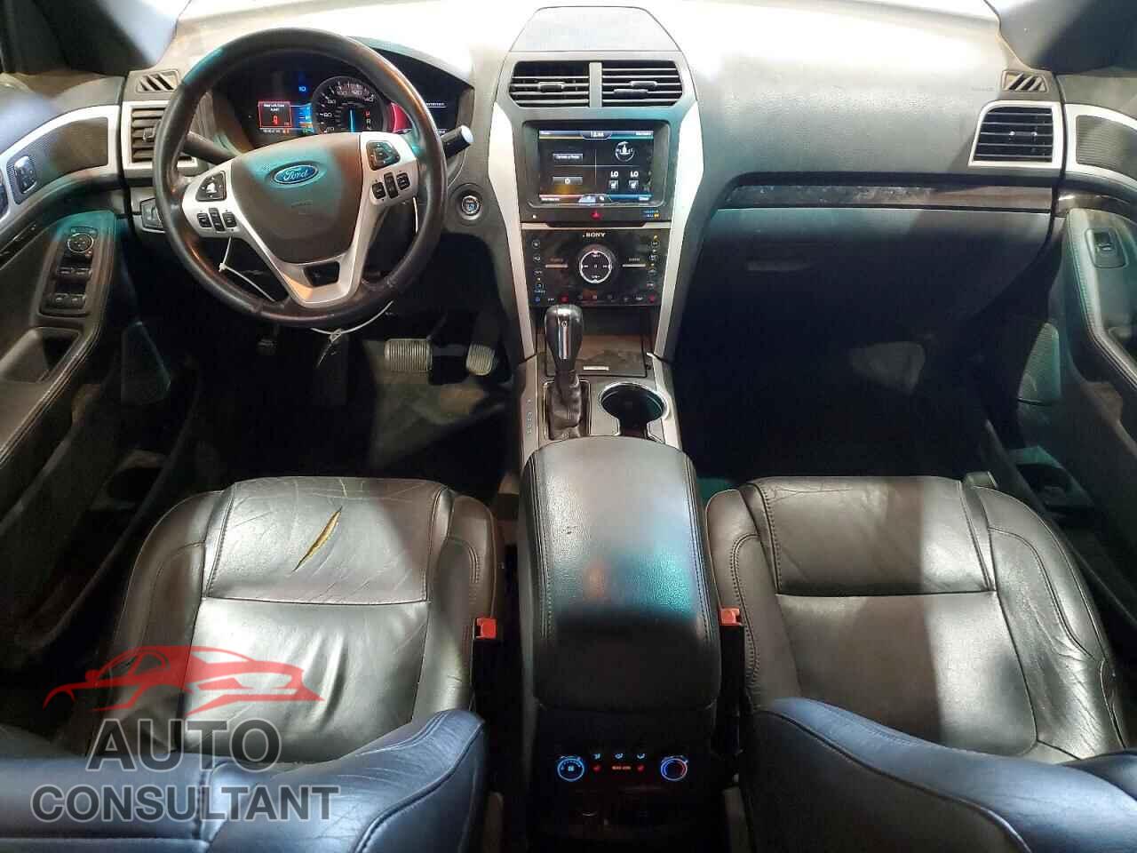 FORD EXPLORER 2015 - 1FM5K7F87FGA56423