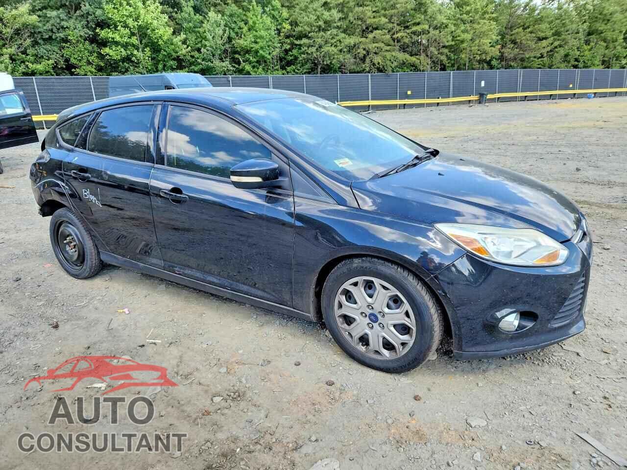 FORD FOCUS 2012 - 1FAHP3K28CL407569