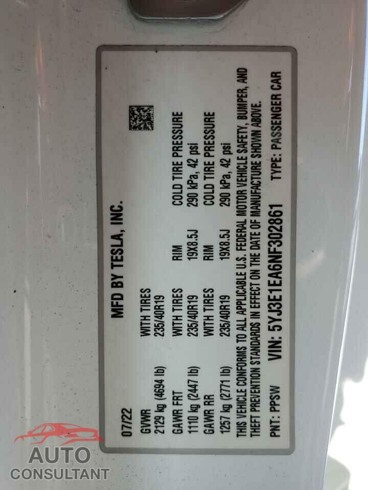 TESLA MODEL 3 2022 - 5YJ3E1EA6NF302861