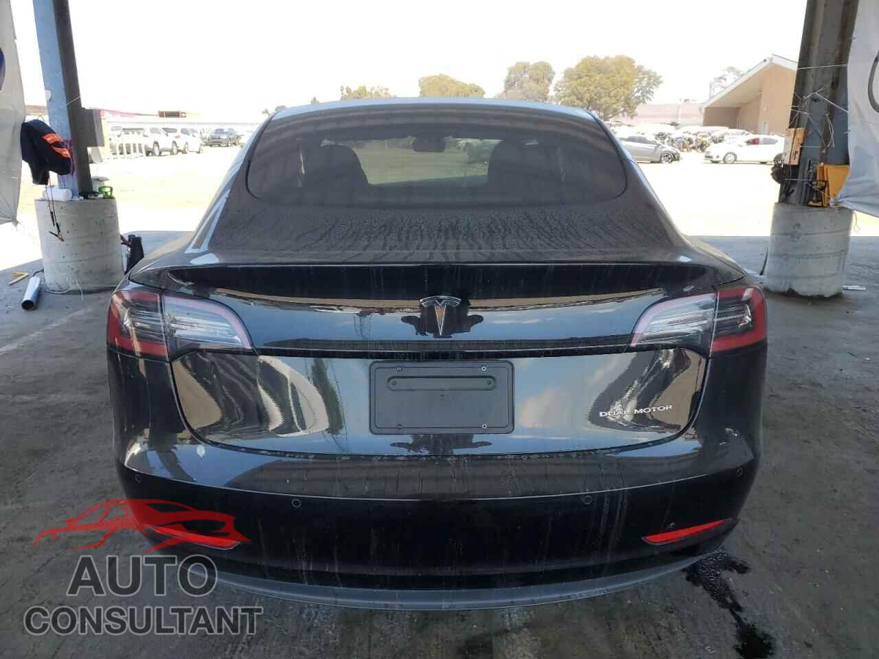 TESLA MODEL 3 2021 - 5YJ3E1EB9MF877155