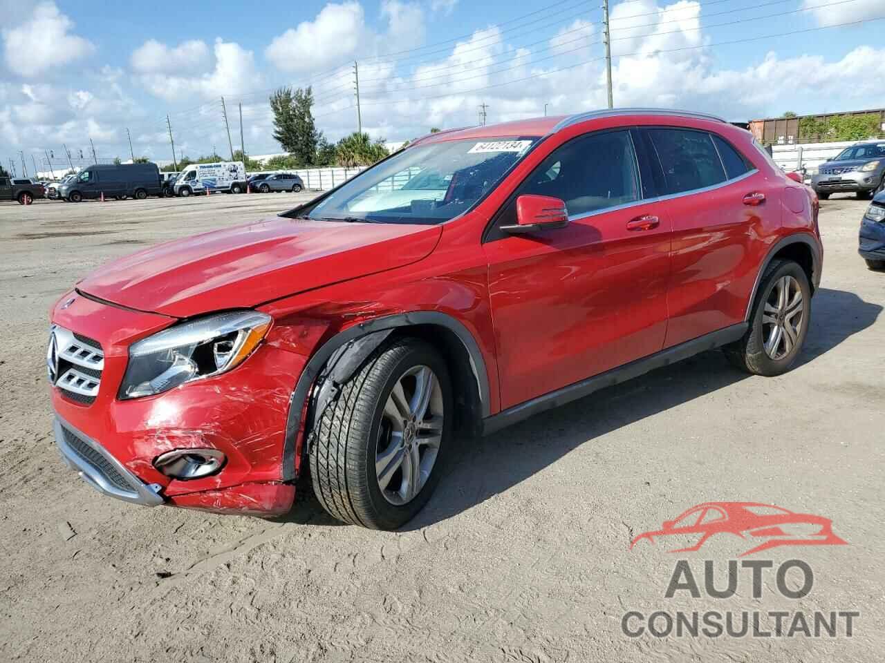 MERCEDES-BENZ GLA-CLASS 2018 - WDCTG4EB1JJ527724