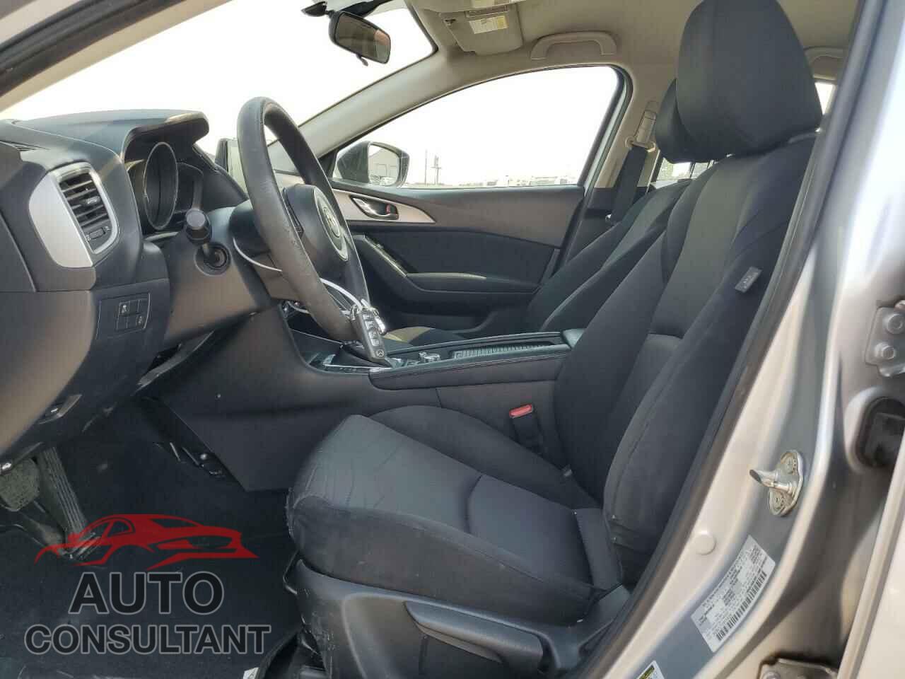MAZDA 3 2017 - 3MZBN1U70HM144080