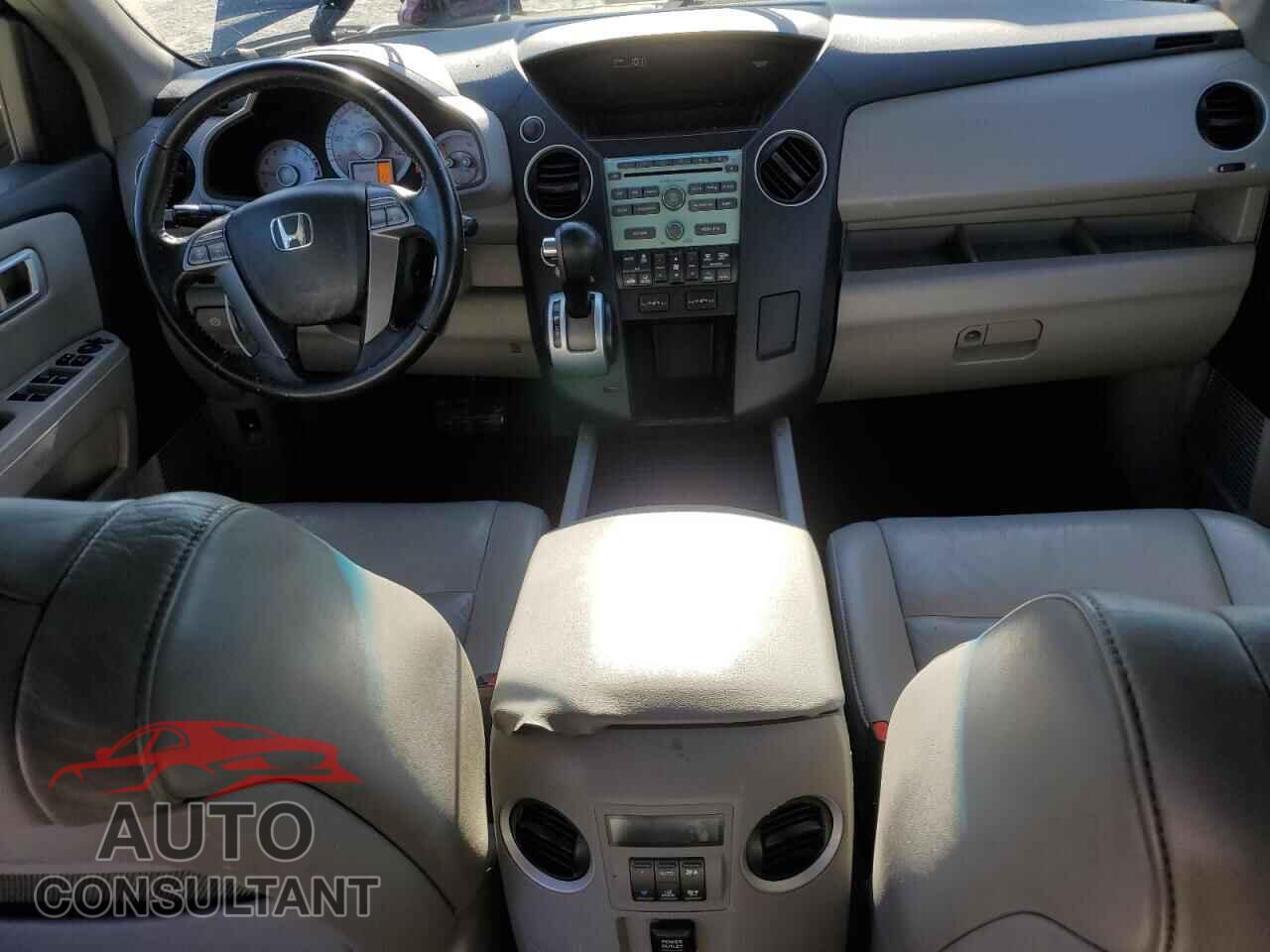 HONDA PILOT 2009 - 5FNYF48579B039398
