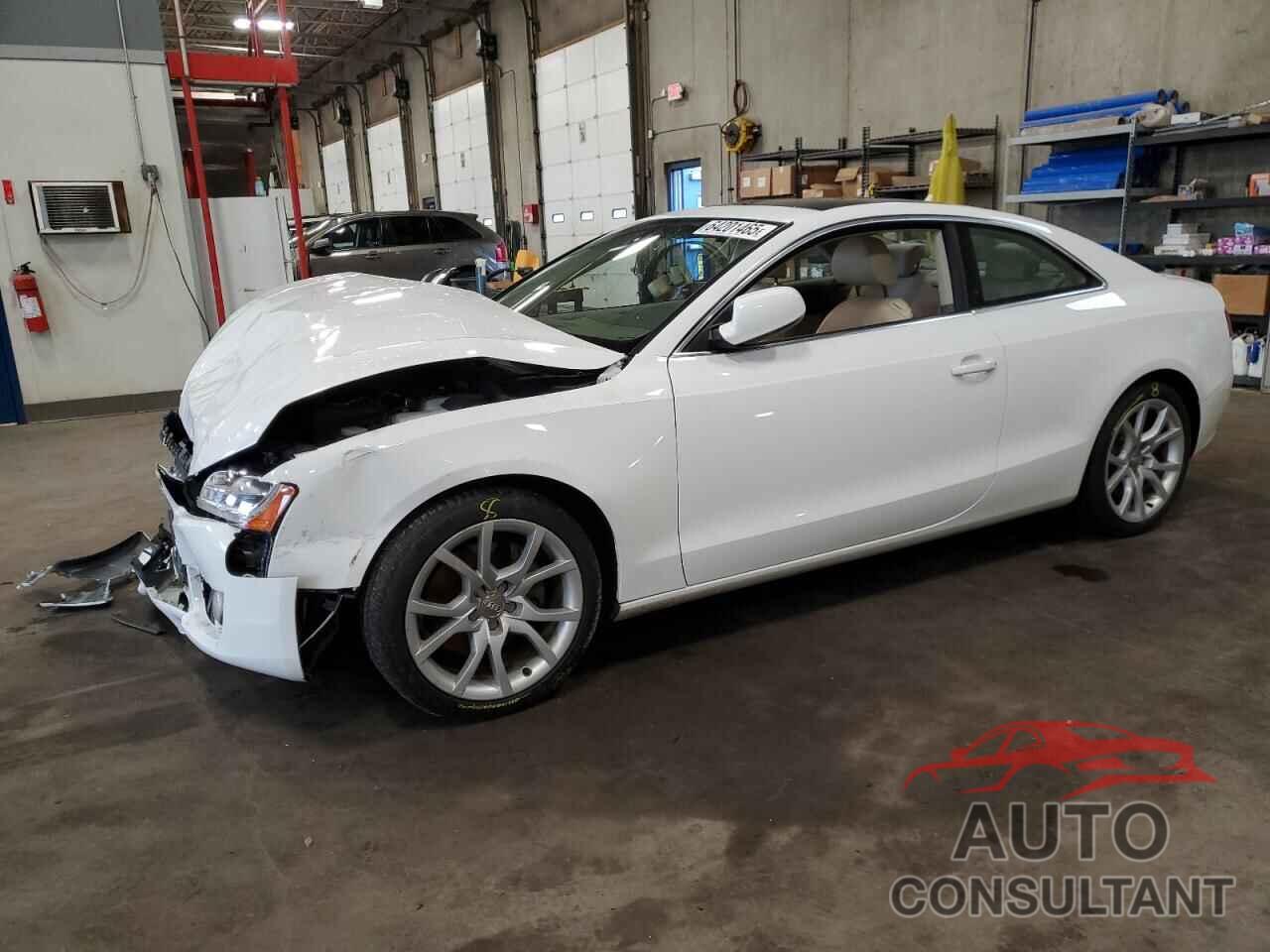 AUDI A5 2012 - WAUVFAFR6CA000757