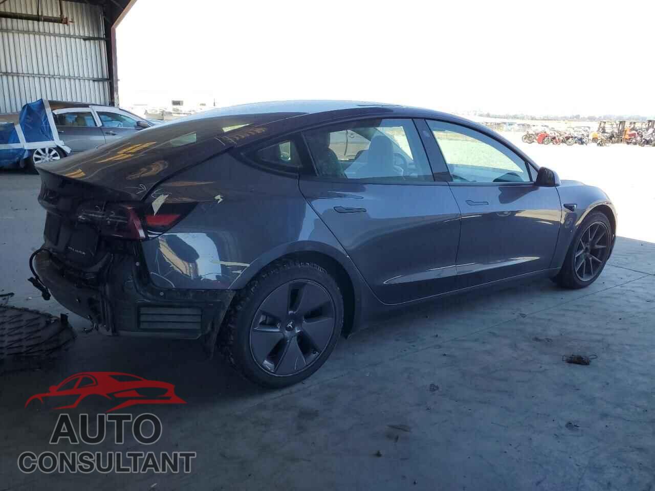 TESLA MODEL 3 2023 - 5YJ3E1EBXPF389207
