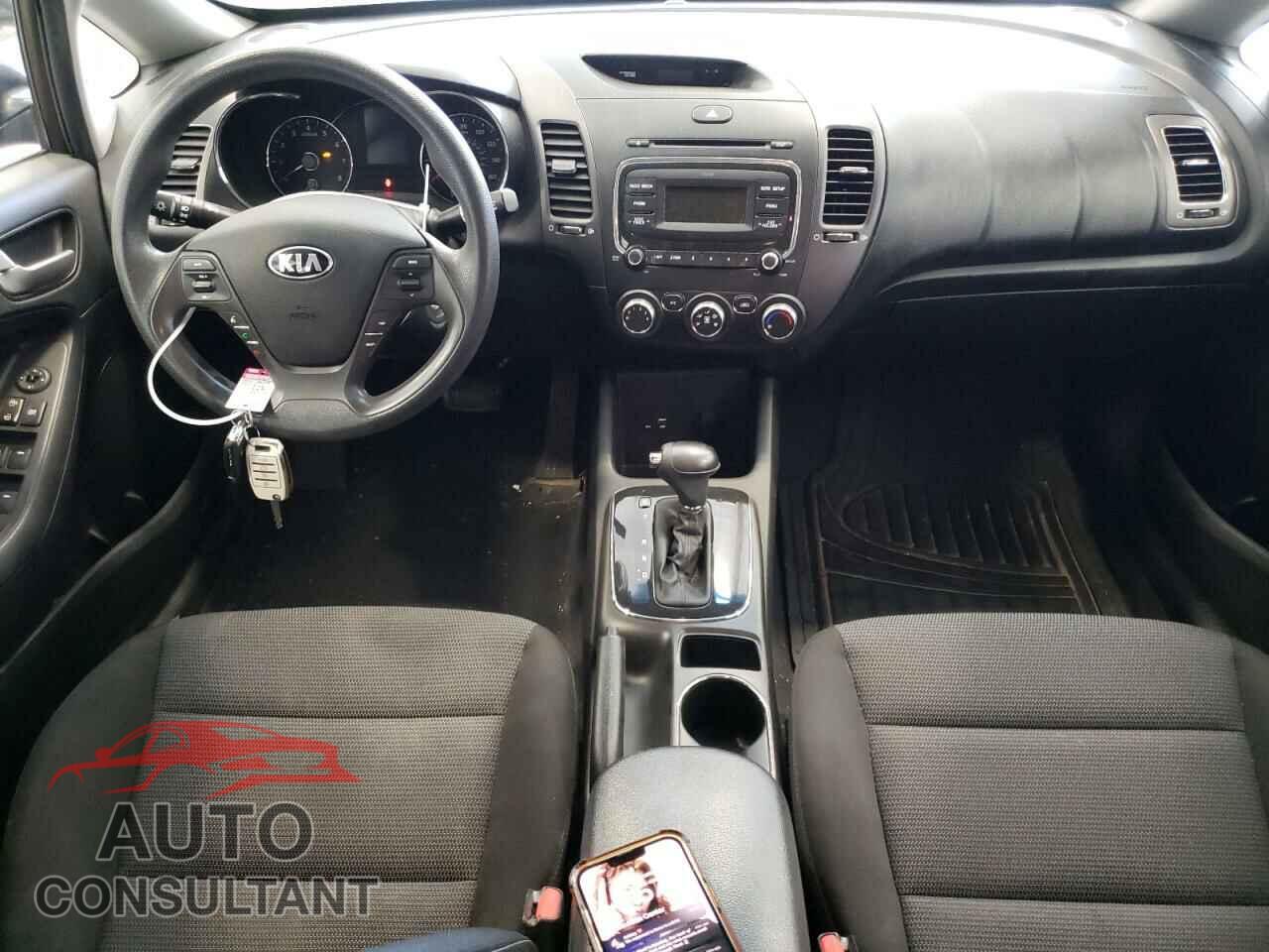 KIA FORTE 2017 - 3KPFK4A78HE156197
