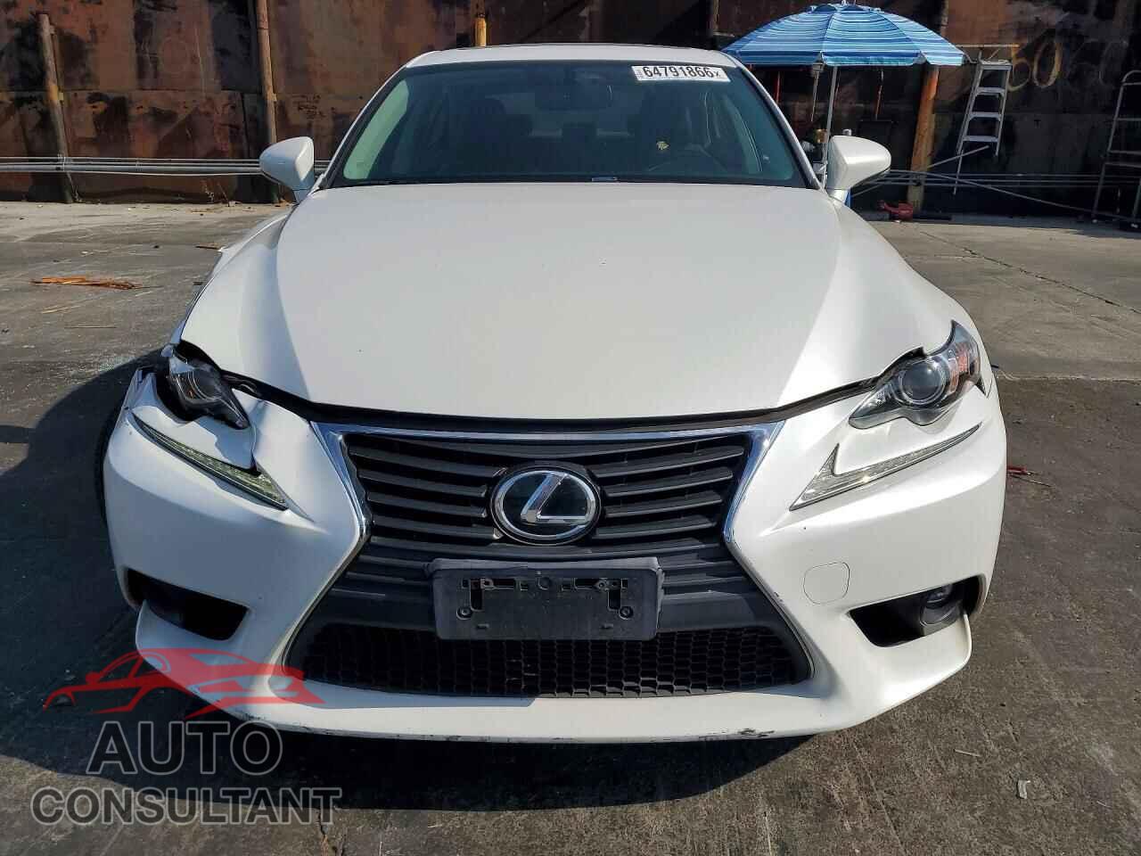 LEXUS IS 2016 - JTHBA1D24G5037622