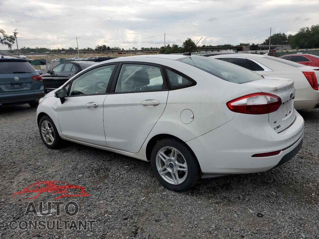 FORD FIESTA 2018 - 3FADP4BJ8JM100829