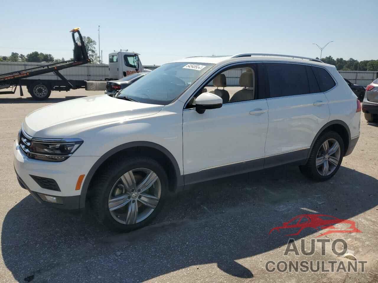 VOLKSWAGEN TIGUAN 2018 - 3VV5B7AX3JM004600