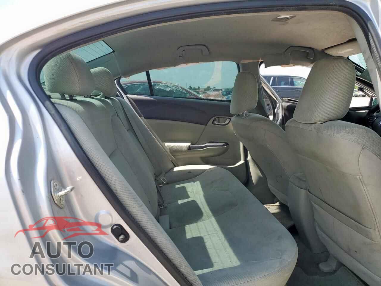 HONDA CIVIC 2012 - 19XFB2F58CE091663