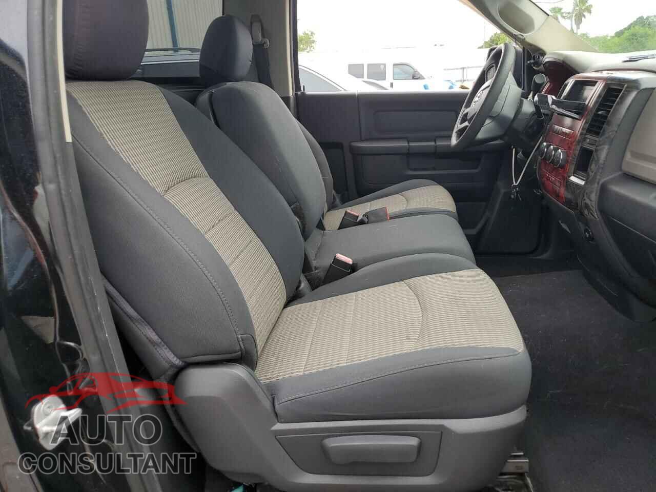 DODGE RAM 1500 2012 - 3C6JD6AT2CG250917