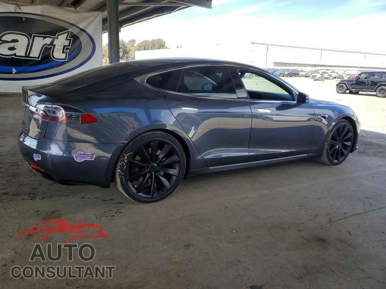 TESLA MODEL S 2018 - 5YJSA1E26JF270407