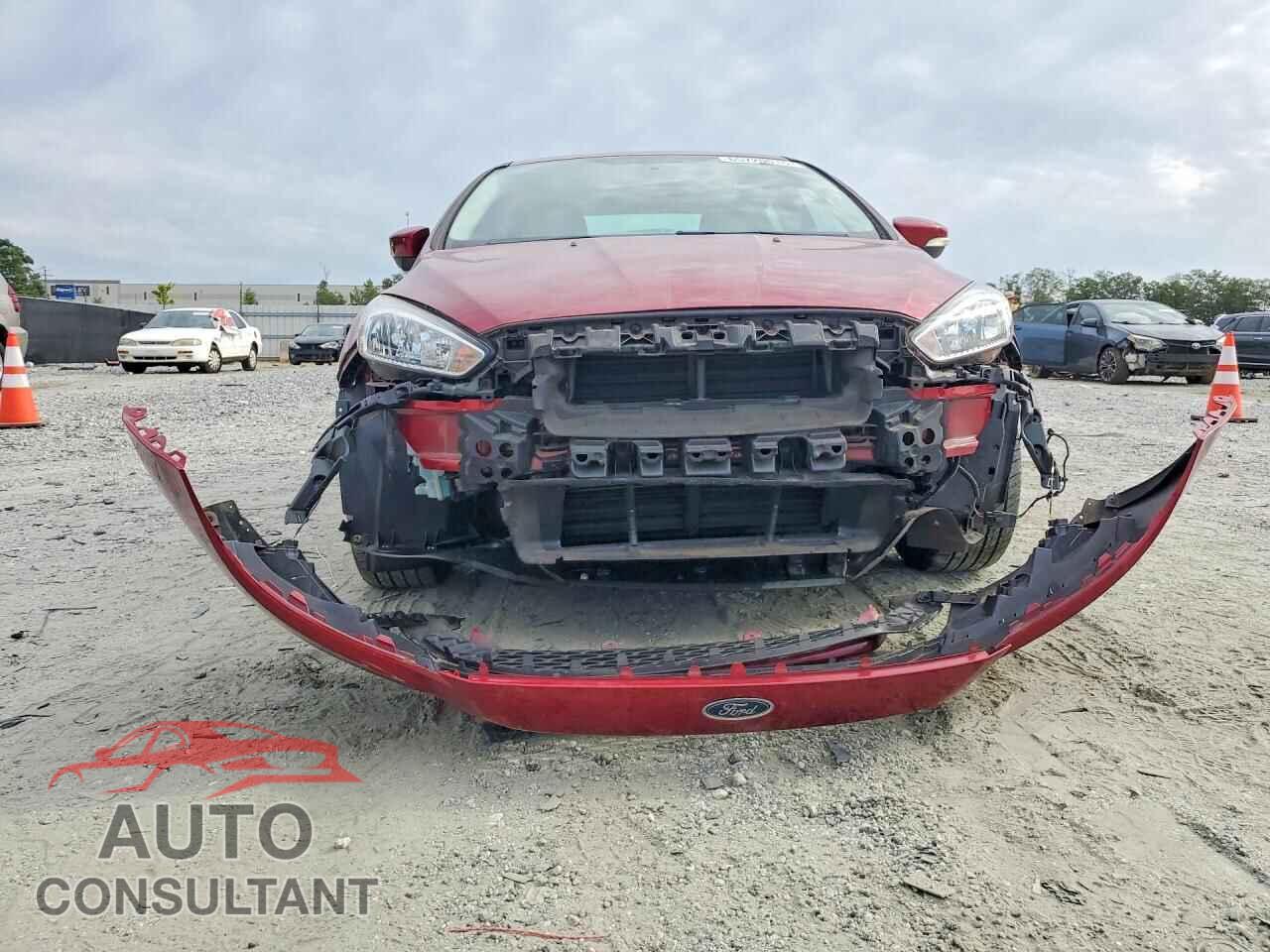 FORD FOCUS 2015 - 1FADP3F2XFL238331