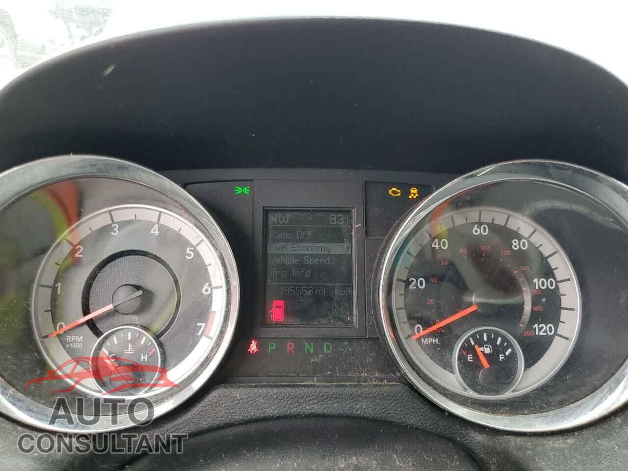 DODGE CARAVAN 2011 - 2D4RN5DG5BR751670
