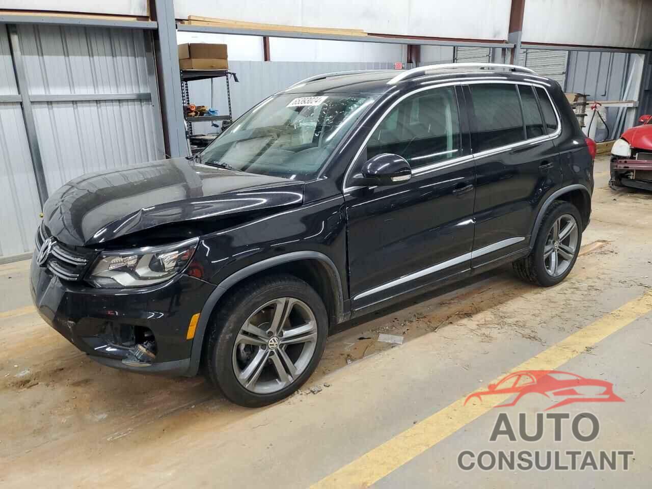 VOLKSWAGEN TIGUAN 2017 - WVGUV7AX7HK006719