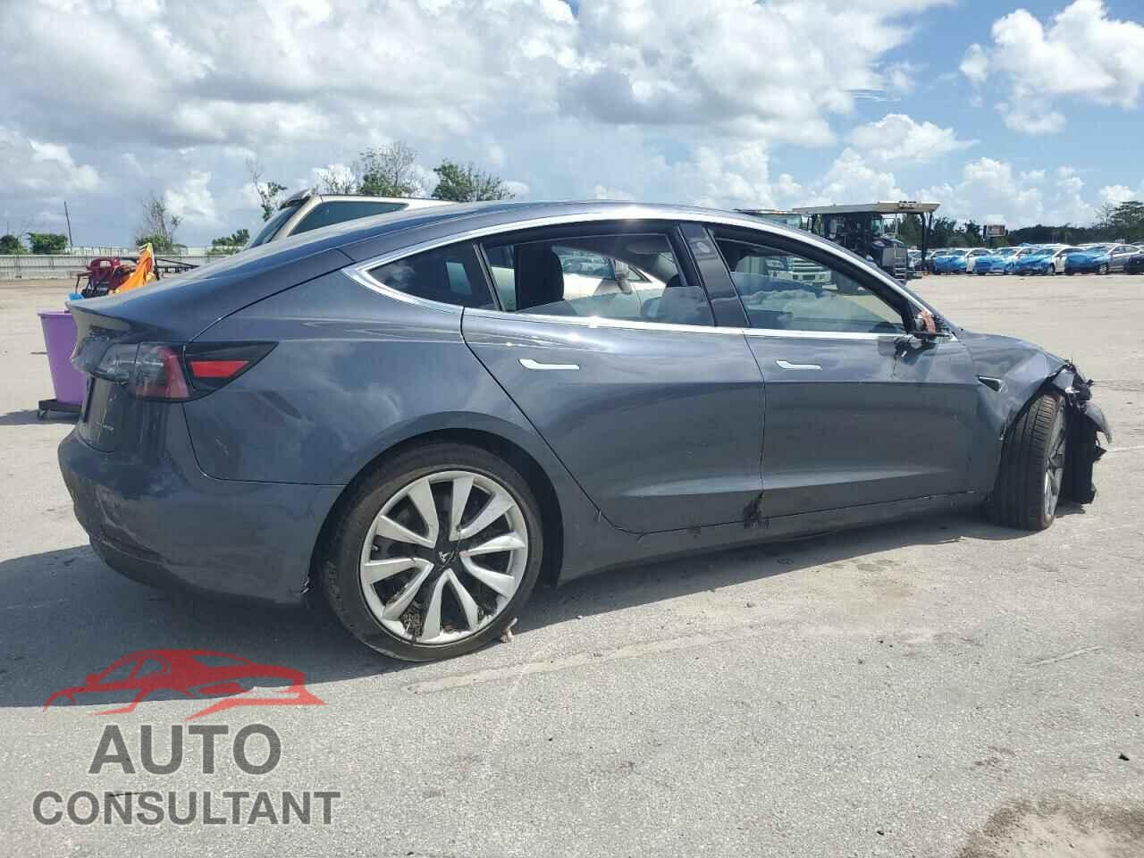 TESLA MODEL 3 2020 - 5YJ3E1EB5LF620167