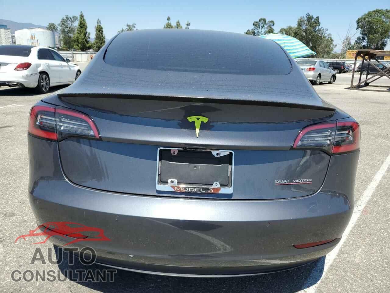 TESLA MODEL 3 2021 - 5YJ3E1EC9MF995697