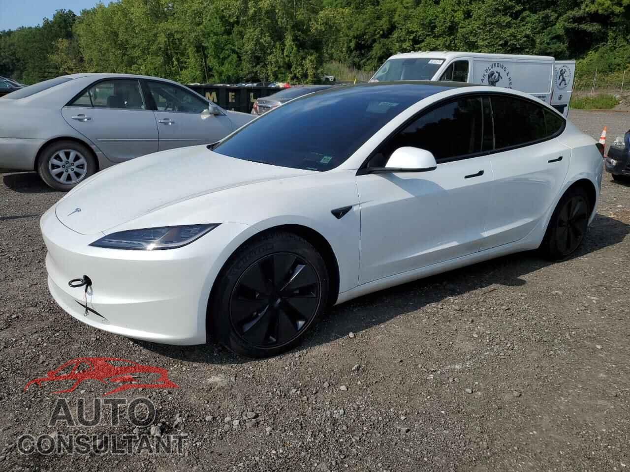 TESLA MODEL 3 2024 - 5YJ3E1EB5RF771681