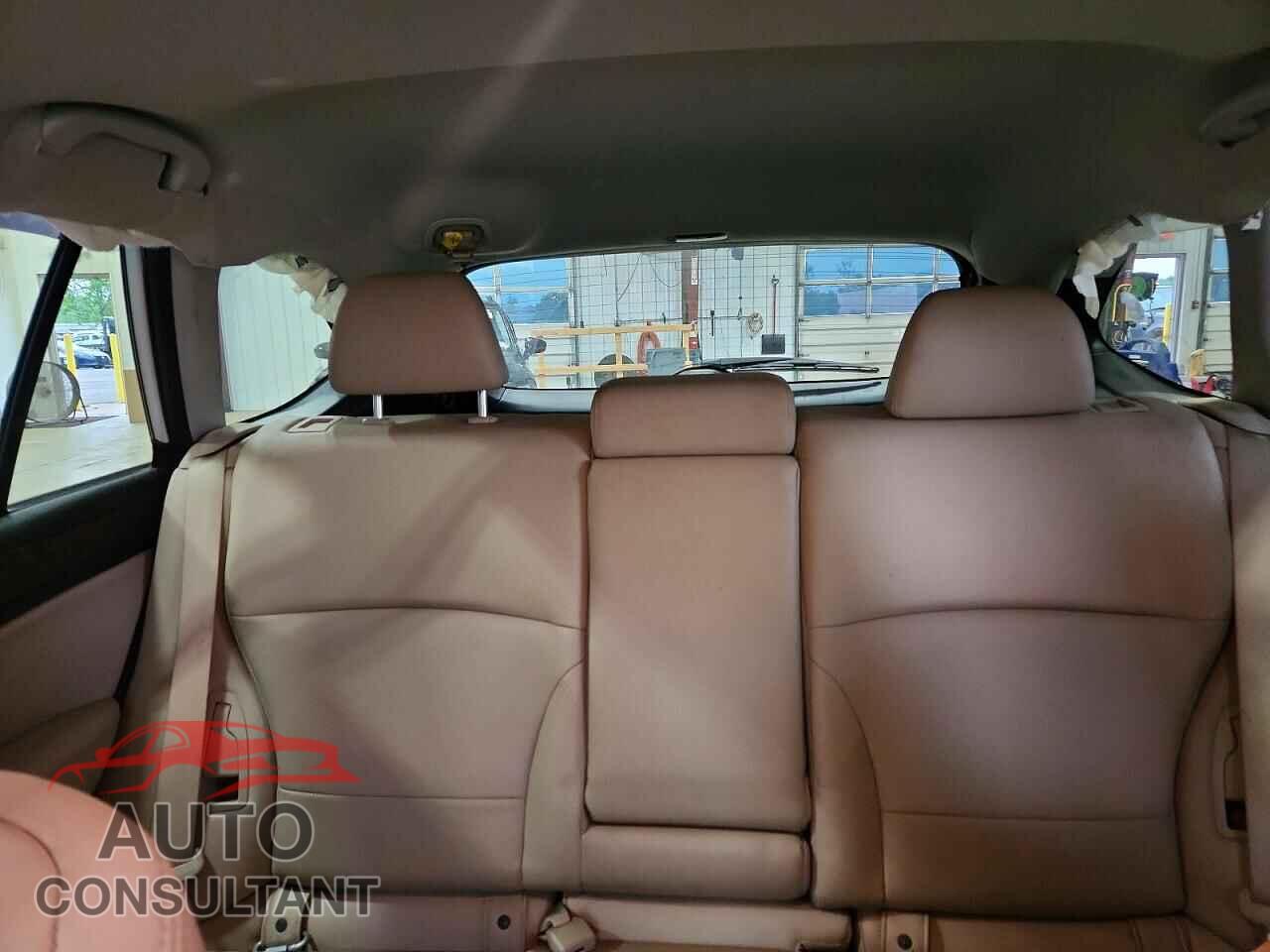 SUBARU OUTBACK 2015 - 4S4BSELC2F3298043