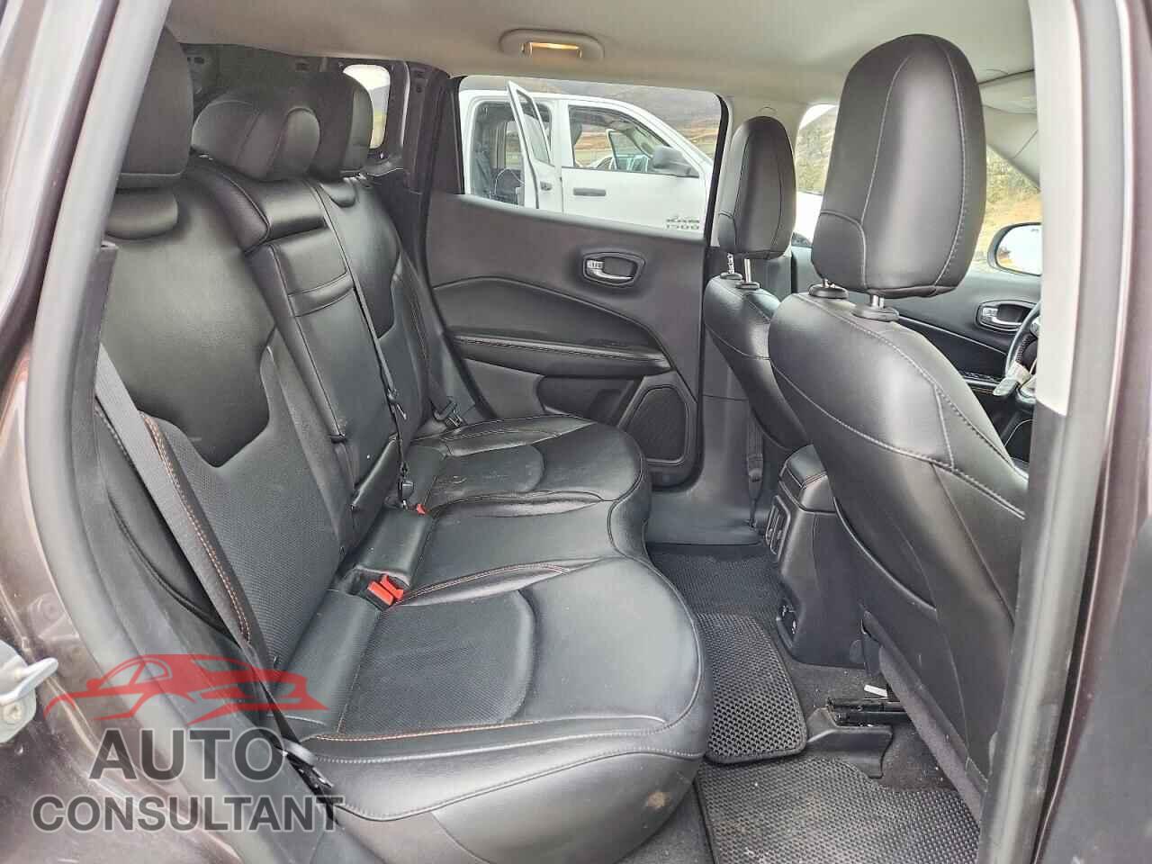 JEEP COMPASS 2020 - 3C4NJDCB7LT151450