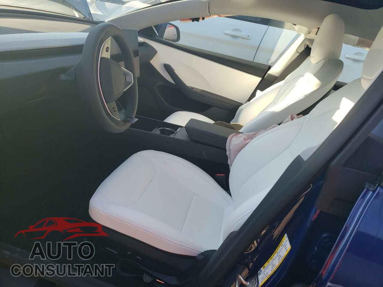 TESLA MODEL 3 2024 - 5YJ3E1EB0RF813173