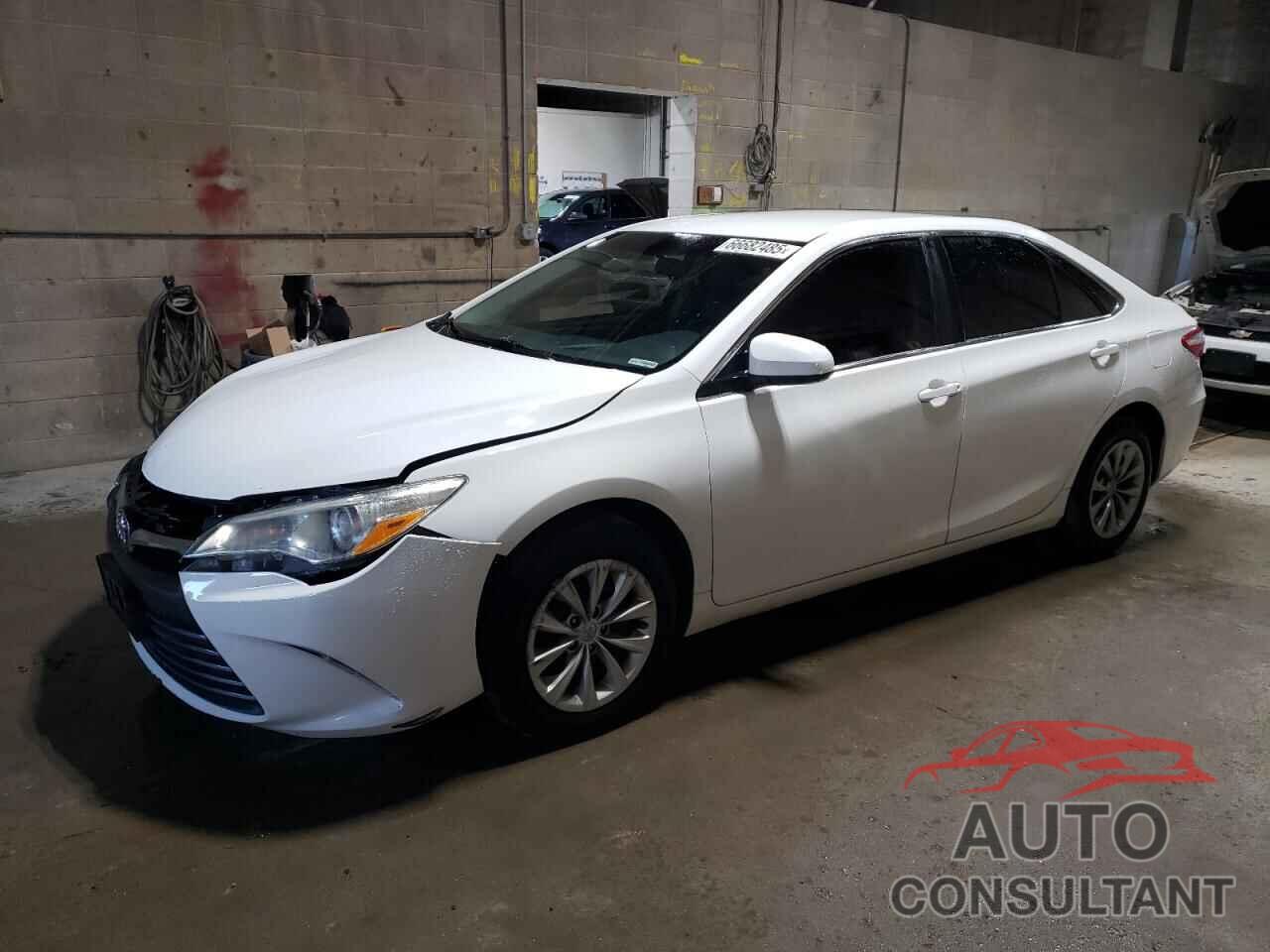 TOYOTA CAMRY 2015 - 4T4BF1FK9FR448634