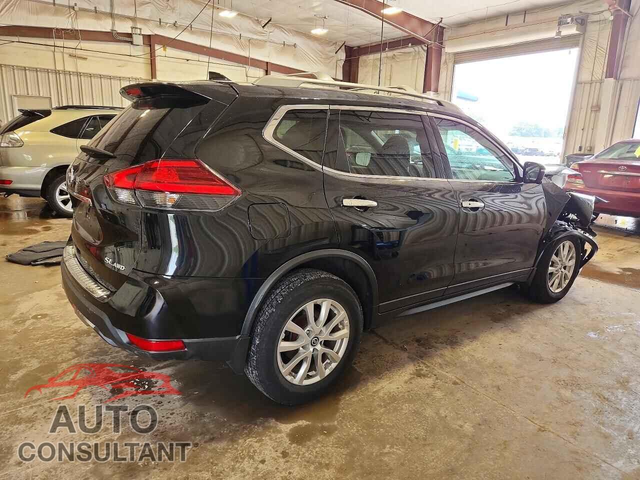 NISSAN ROGUE 2017 - 5N1AT2MV2HC739180