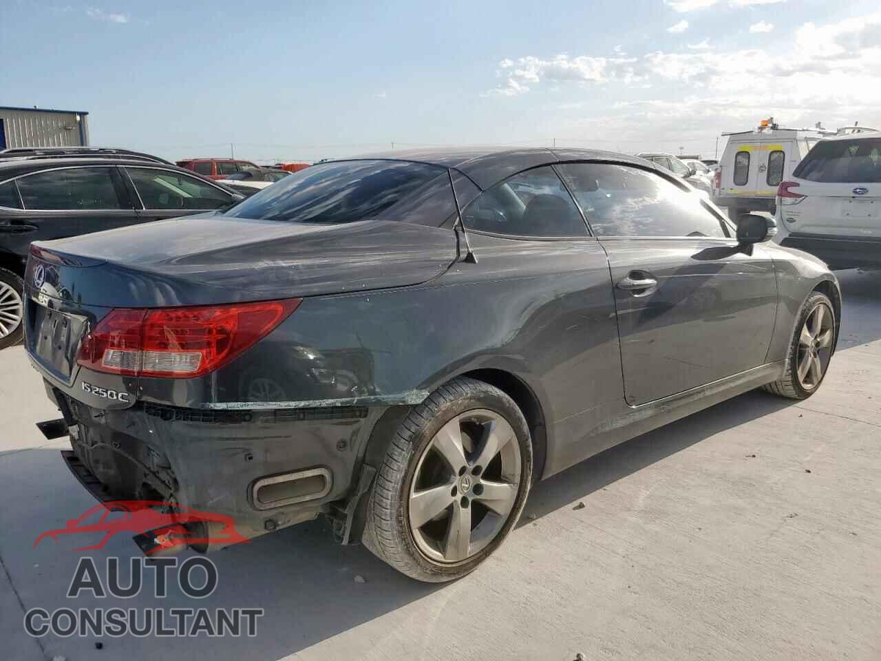 LEXUS IS 2011 - JTHFF2C22B2514682