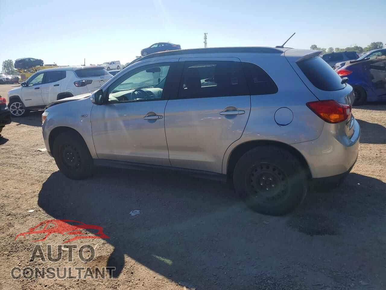 MITSUBISHI OUTLANDER 2015 - 4A4AJ4AW5FE606653