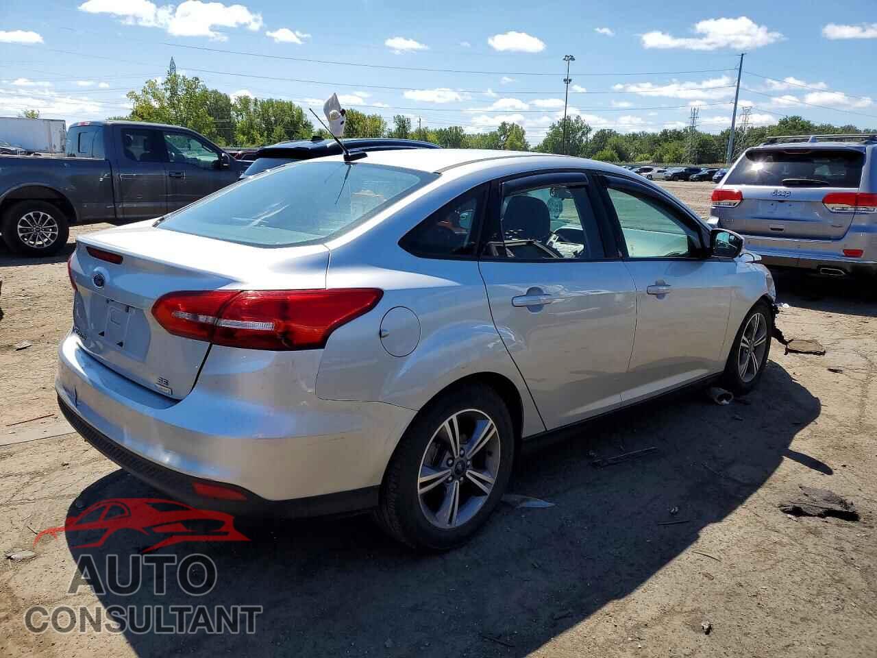 FORD FOCUS 2017 - 1FADP3FEXHL257426