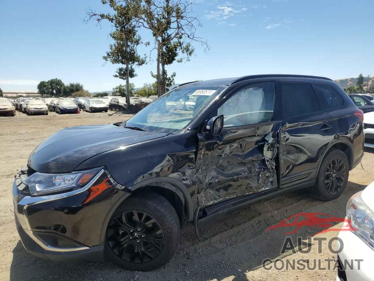 MITSUBISHI OUTLANDER 2019 - JA4AD3A36KJ000899