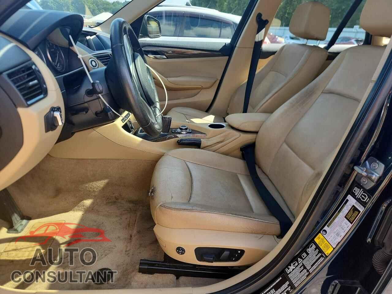 BMW X1 2015 - WBAVL1C57FVY30123