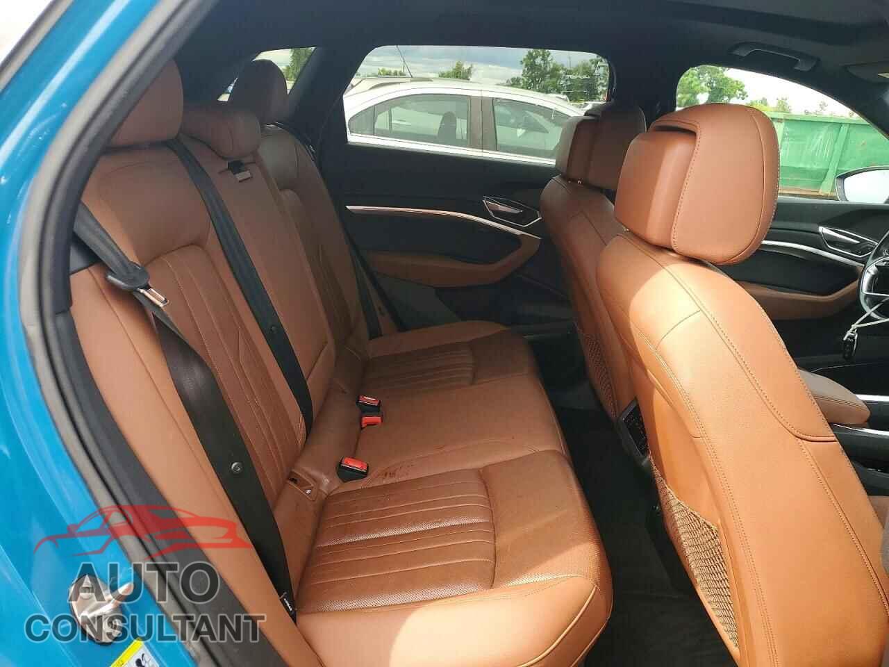 AUDI E-TRON 2019 - WA1LABGE3KB012765